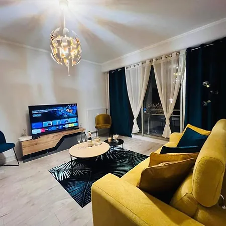 Avenue De Champagne Épernay